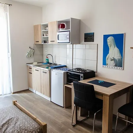 Anna Maria * Međugorje